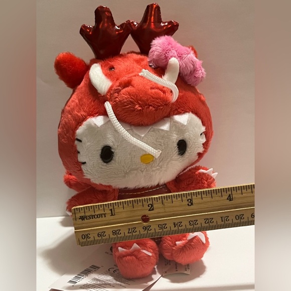 Hello Kitty 2024 Chinese New Year of the Dragon Plush - Picture 8 of 8